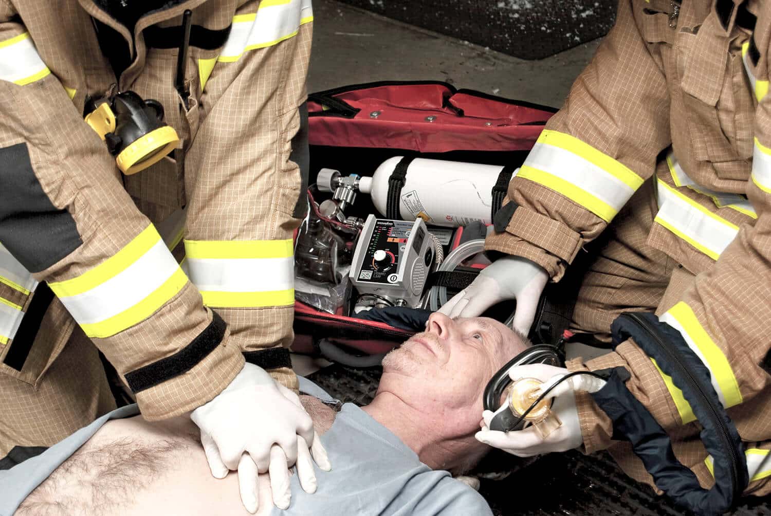 Medizintechnik-Hersteller Weinmann bietet hochwertige Lösungen in den Bereichen Emergency (Tragesystem LIFE-BASE, MEDUMAT - Beatmungsgeräte) und Homecare (Schlafmedizin, Beatmung).