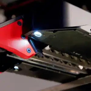 Alternative view of Ferno Power F2 hleðslukerfi með Powerdrive fyrir sjúkrabörur/sjúkrabíla